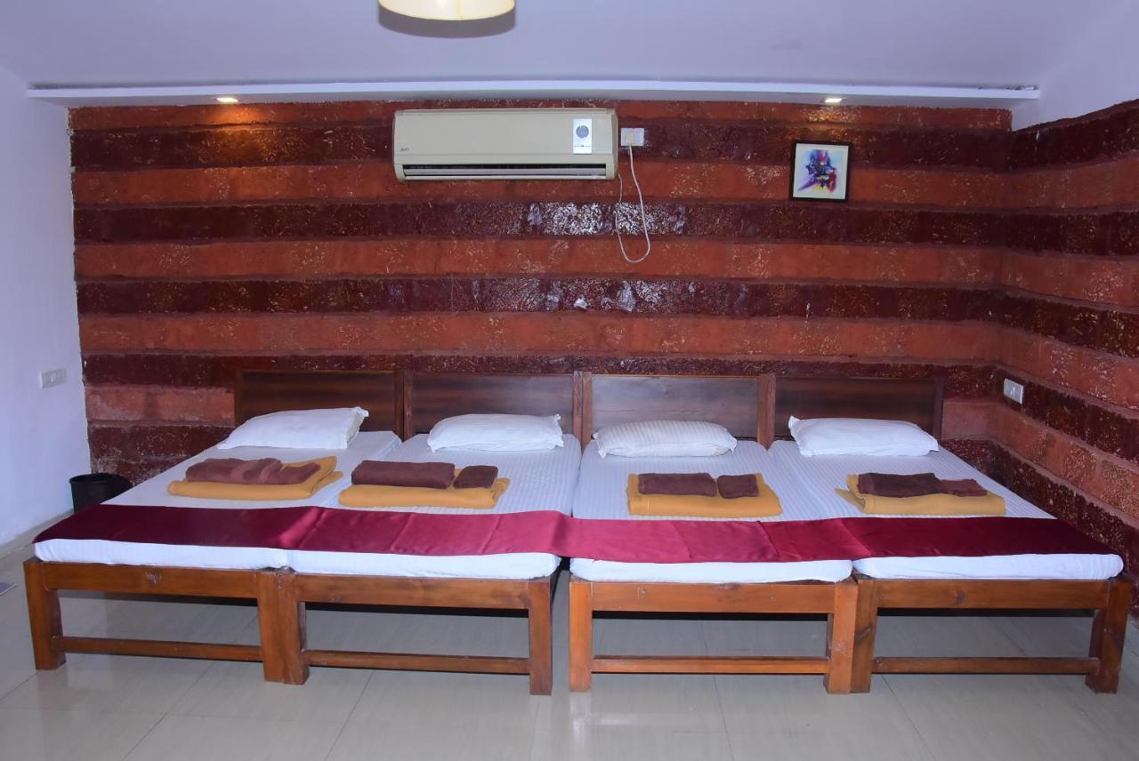 Salt Water Resort Dapoli Luaran gambar
