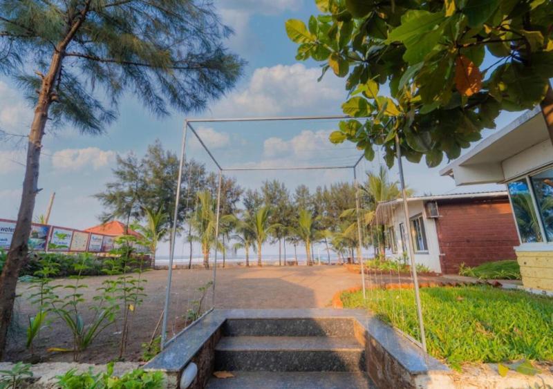 Salt Water Resort Dapoli Luaran gambar